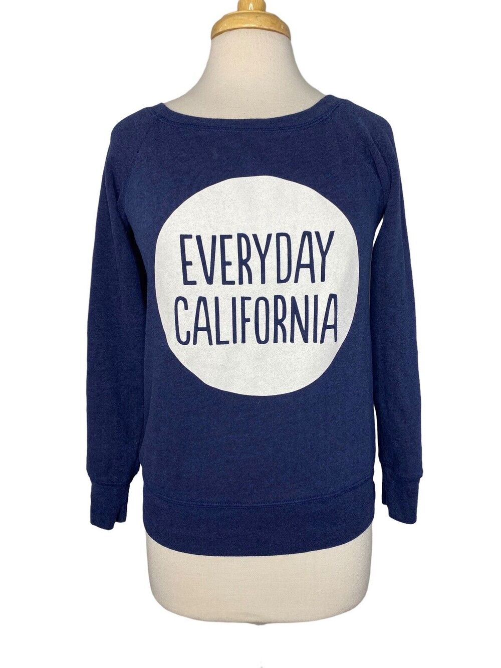 EVERYDAY CALIFORNIA Navy Blue Logo Graphic Sweatshirt Size Medium Long Sleeve